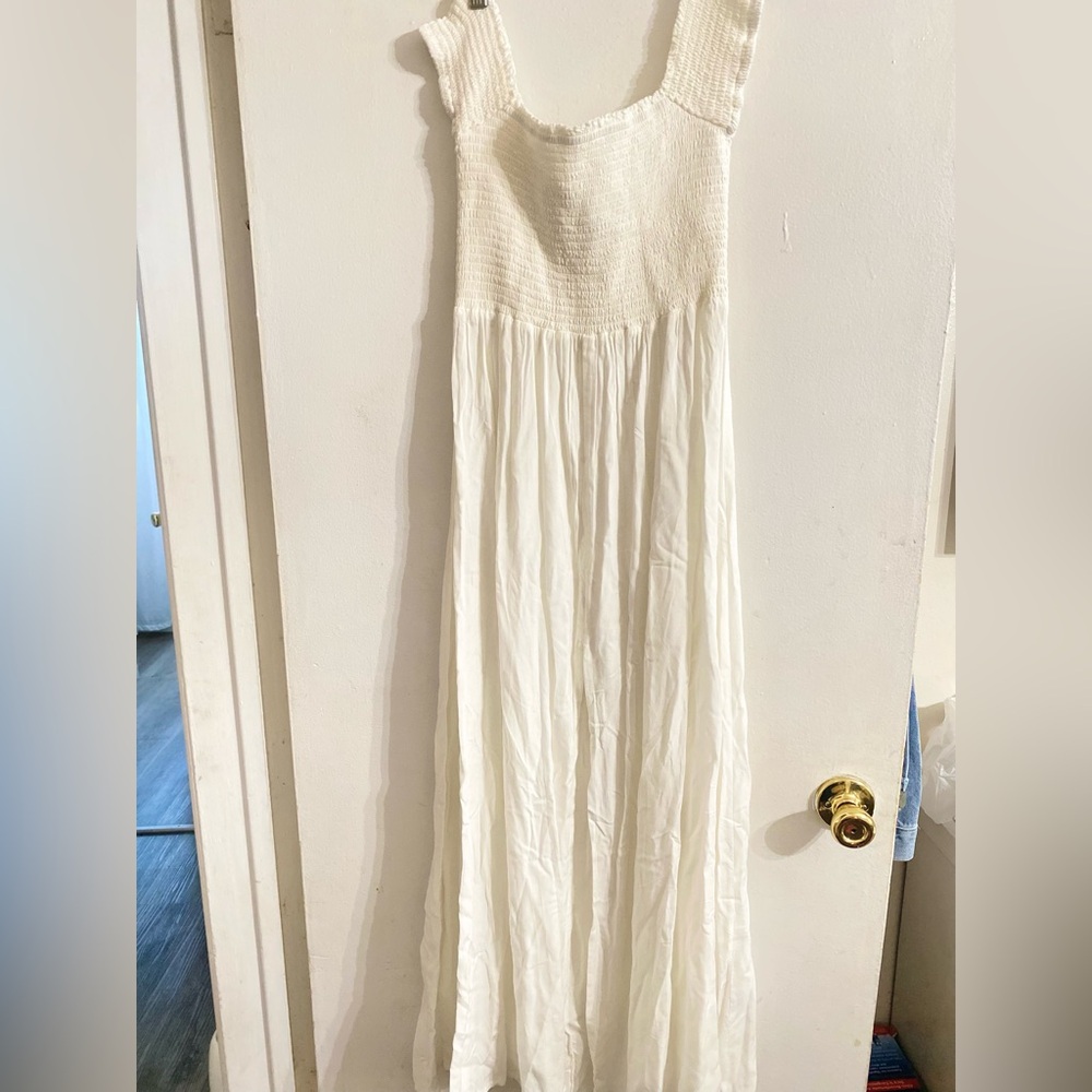 Maxi white summer dress